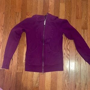 Lululemon Jackey- dark Purple